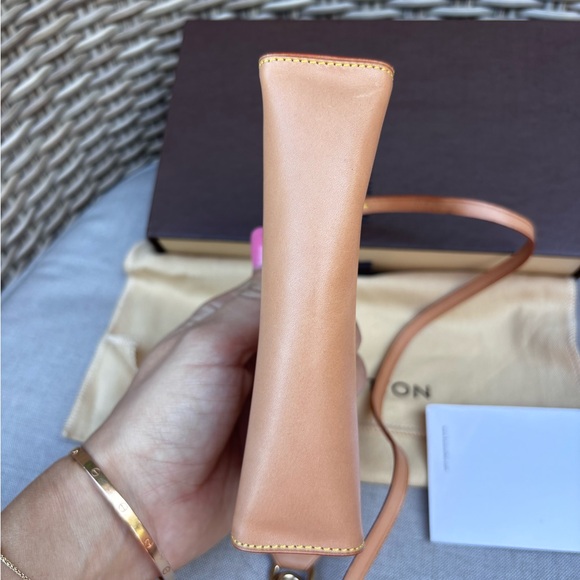 Authentic Louis Vuitton Nomade leather Pochette clutch - Picture 5 of 15